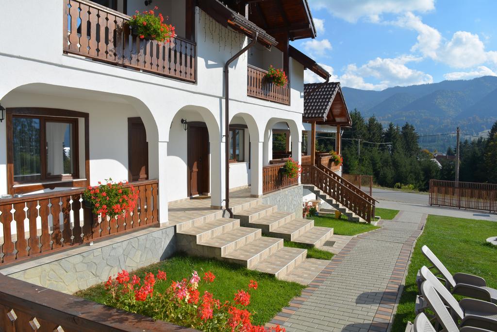 Pensiunea Encian Colibiţa Exterior foto